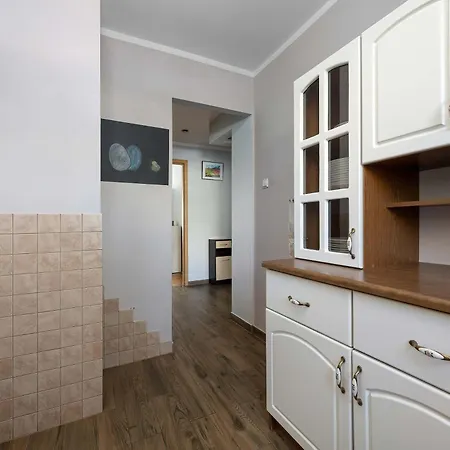 Family With Workspace And 3 Bedrooms By Renters فروتسواف